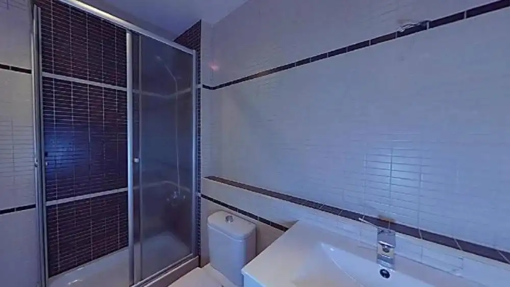 Baño de Piso en venta en El Prat de Llobregat con Parquet y Balcón