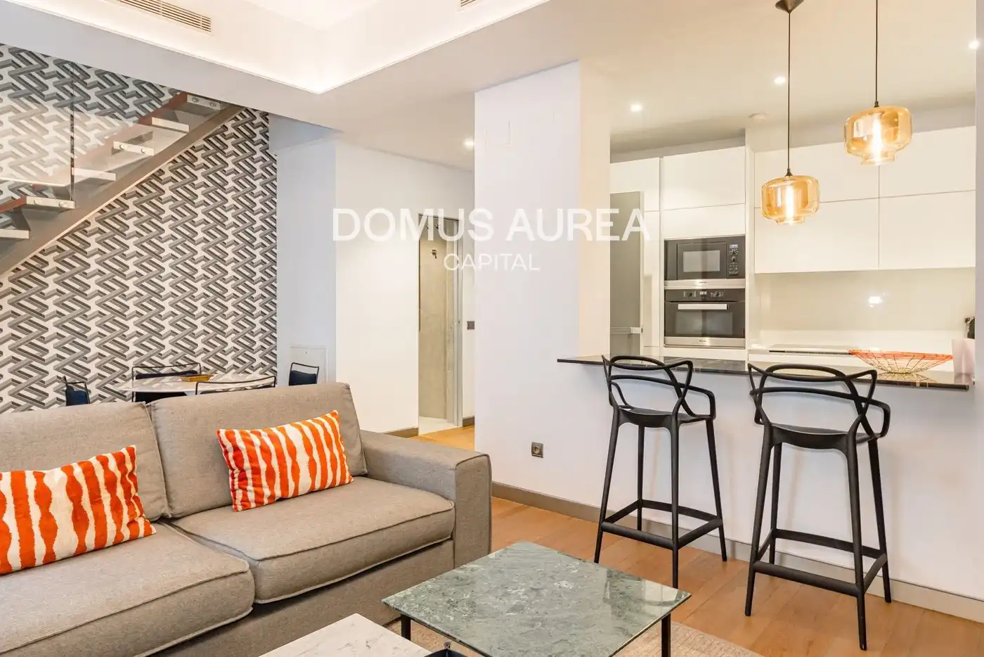Sala de estar de Dúplex de alquiler en Madrid con Calefacción, Terraza y Amueblado