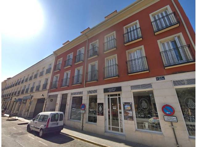 Local comercial en Venta en Calle Abastos en Las Aves