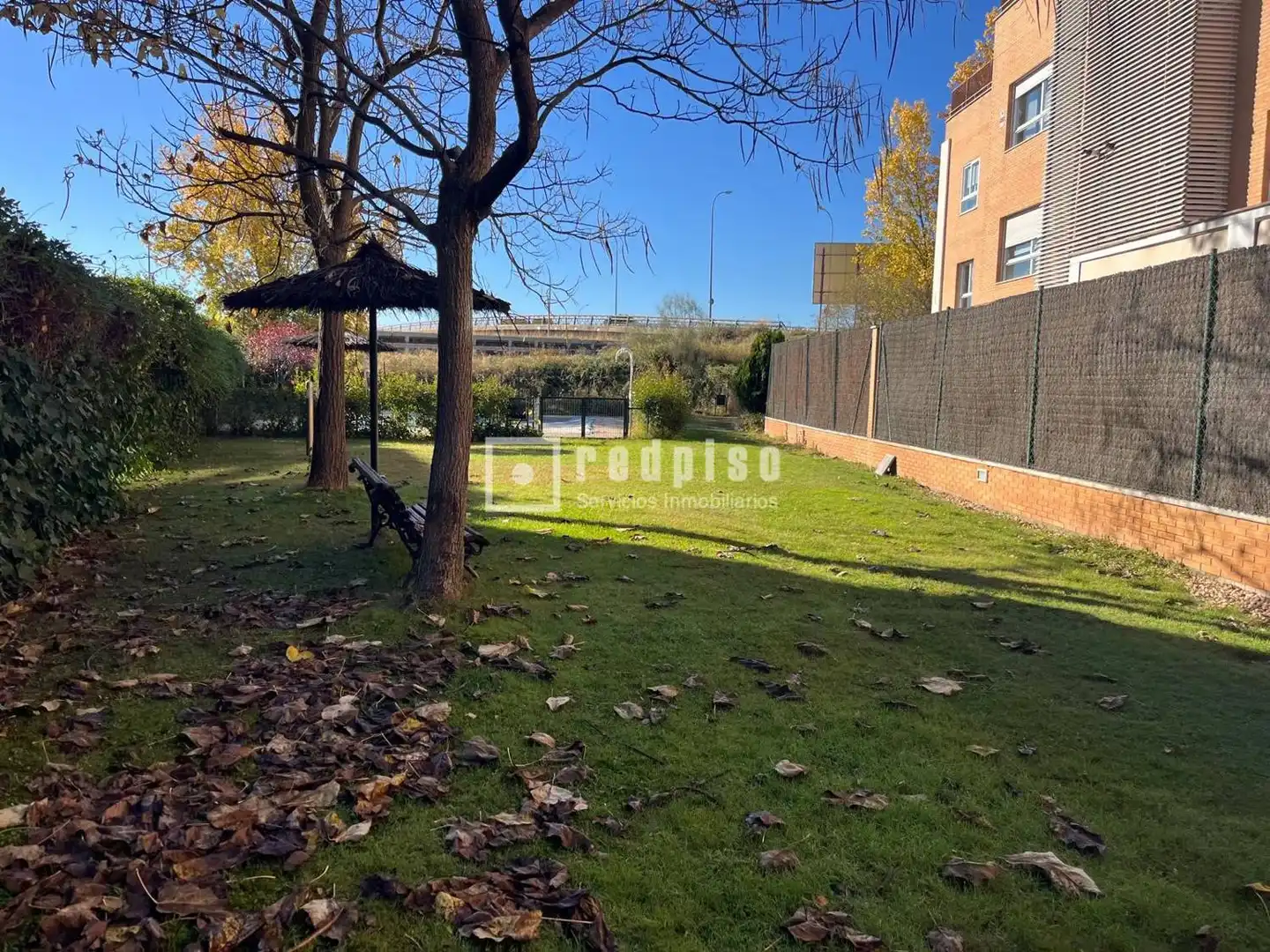 Pis de lloguer en Pozuelo de Alarcón amb Aire condicionat, Calefacció i Jardí privat
