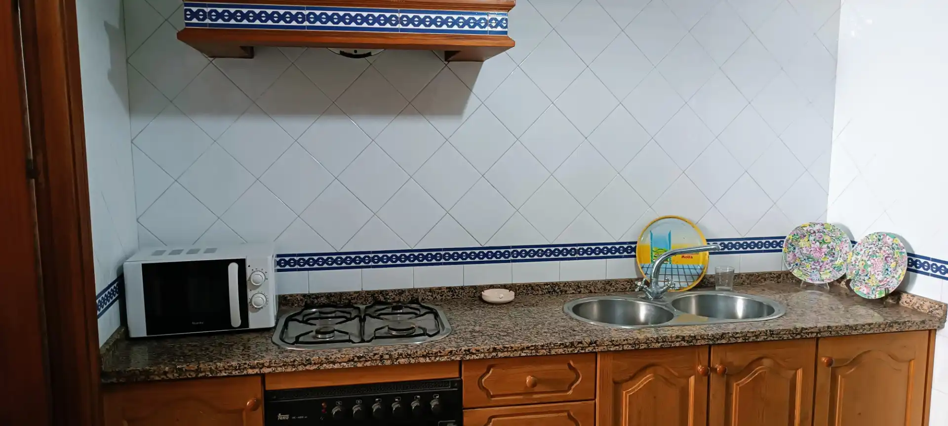 Kitchen of Houses for sale in Mairena del Alcor  with Air Conditioner, Heating and Terrace