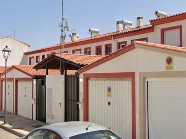 Adossat en venda a dominga moreno luna