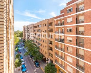 Exterior view of Flat to rent in  Valencia Capital  with Balcony