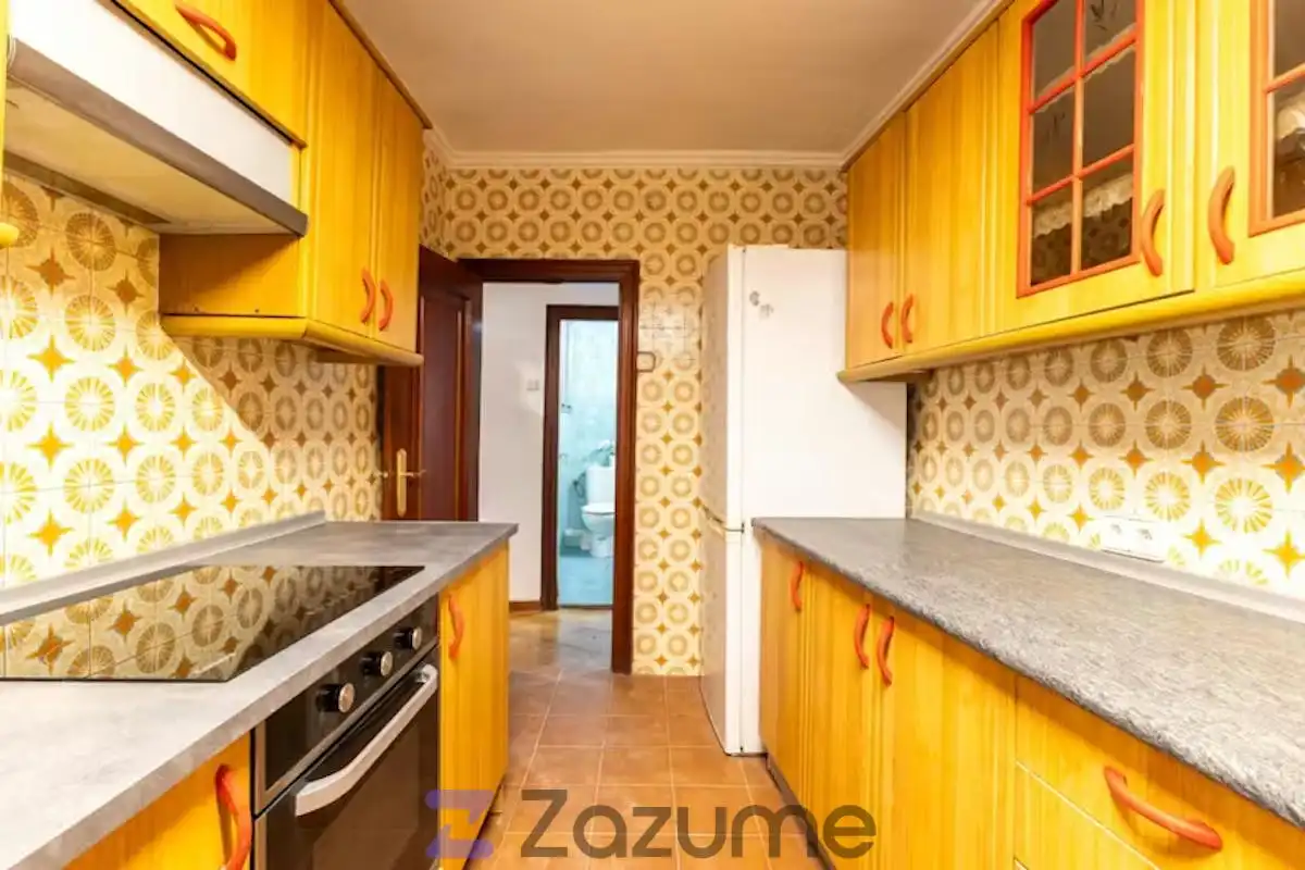 Cocina de Piso para compartir en Valencia con Calefacción, Amueblado y Horno