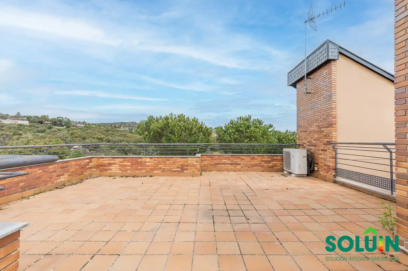 Terrassa de Casa o xalet en venda en Torrelodones amb Aire condicionat, Calefacció i Jardí privat