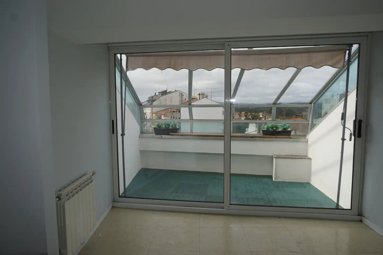 Balcony of Flat for sale in Melide  with Heating, Terrace and Balcony