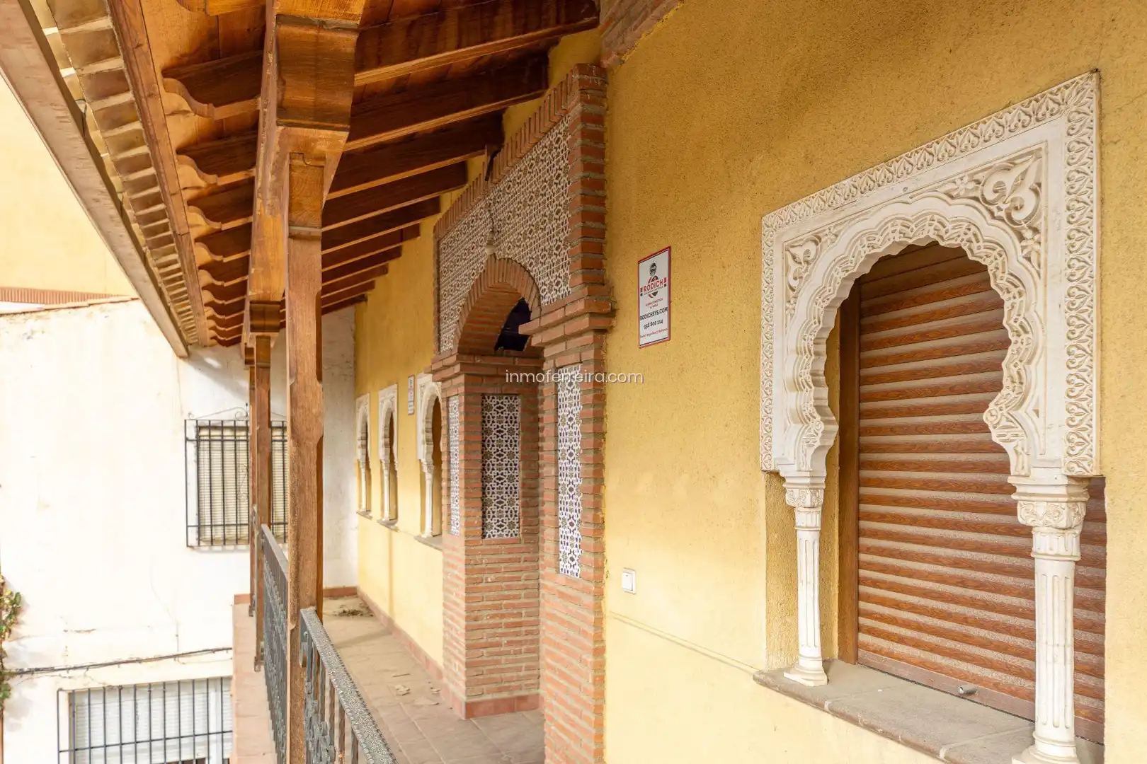 Casa adosada en venda a Purullena