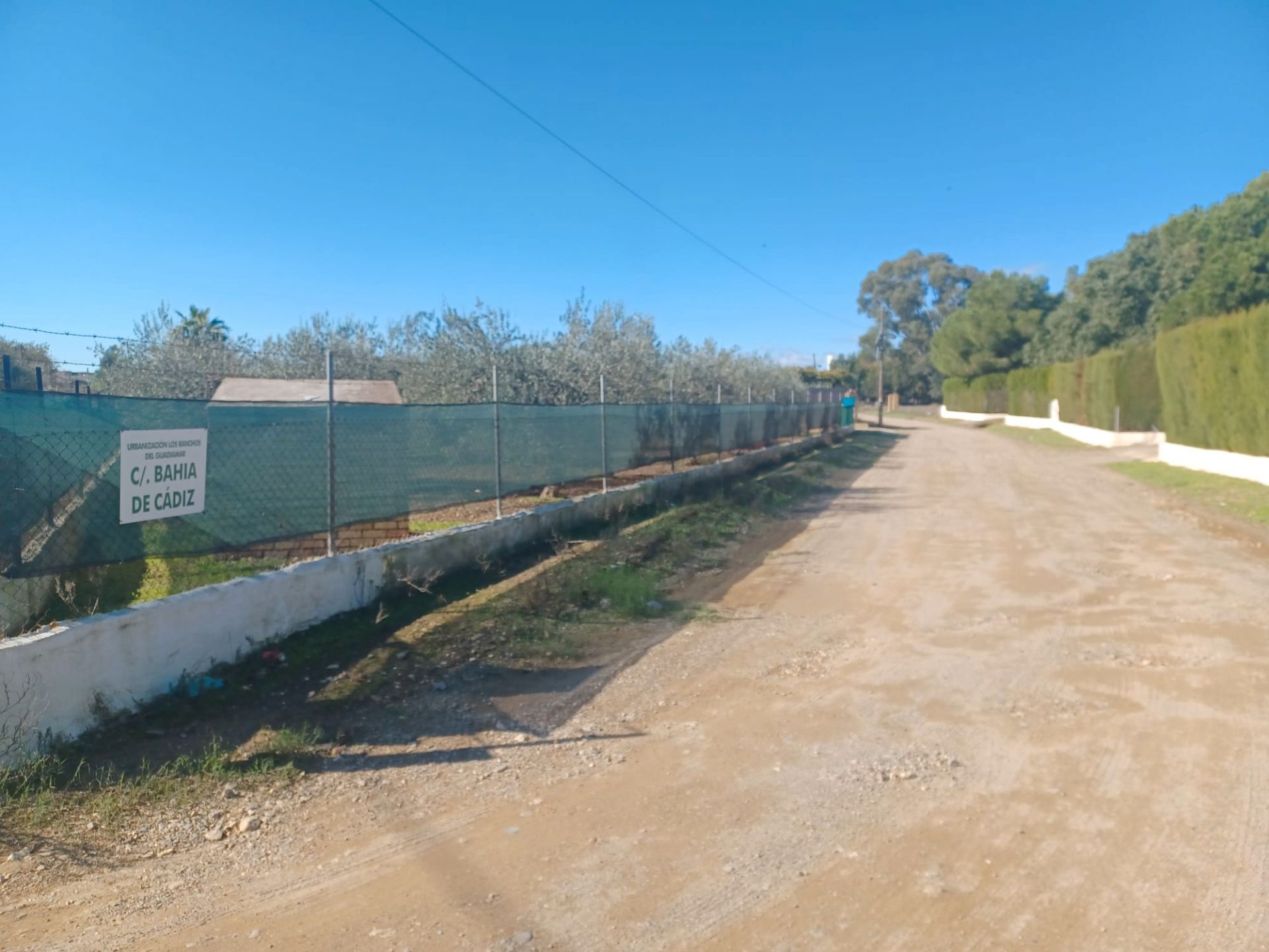 Finca rústica en venta en Sanlúcar la Mayor con Aire acondicionado, Jardín privado y Terraza