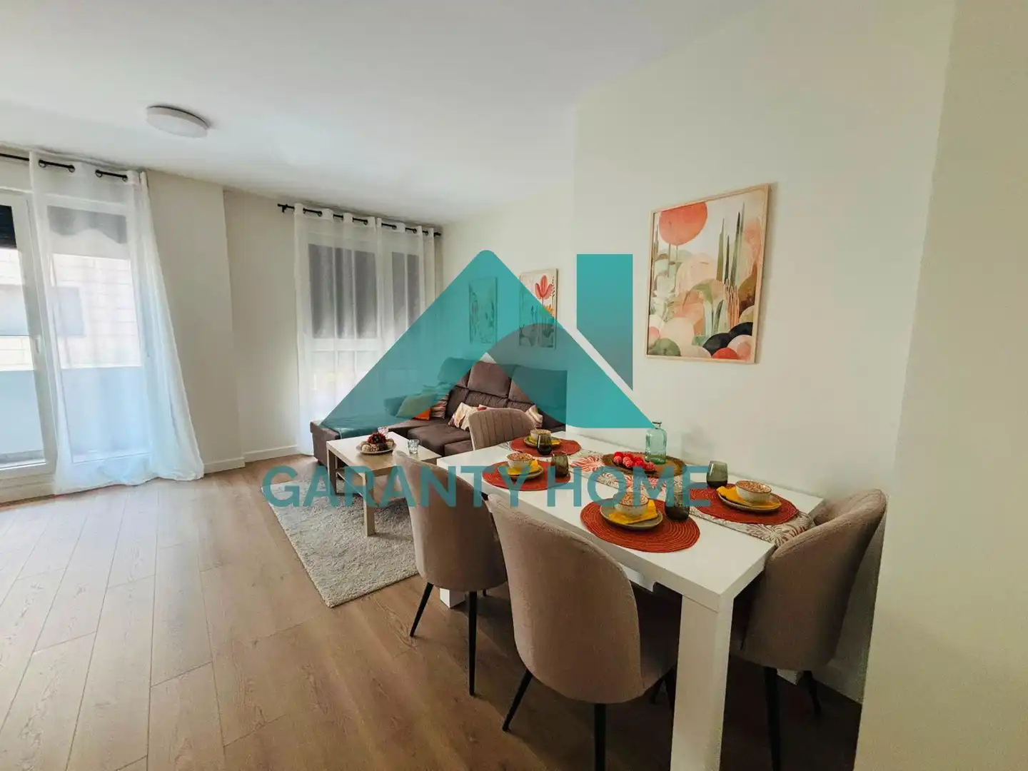 Comedor de Piso de alquiler en Cáceres con Amueblado y Piscina comunitaria