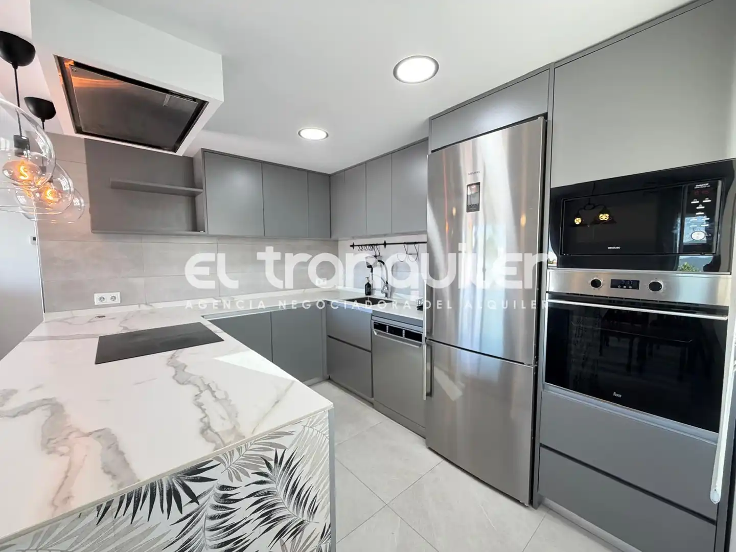 Dachboden zur Miete in Calle Jose Martinez Ruiz Azorin, Espartales