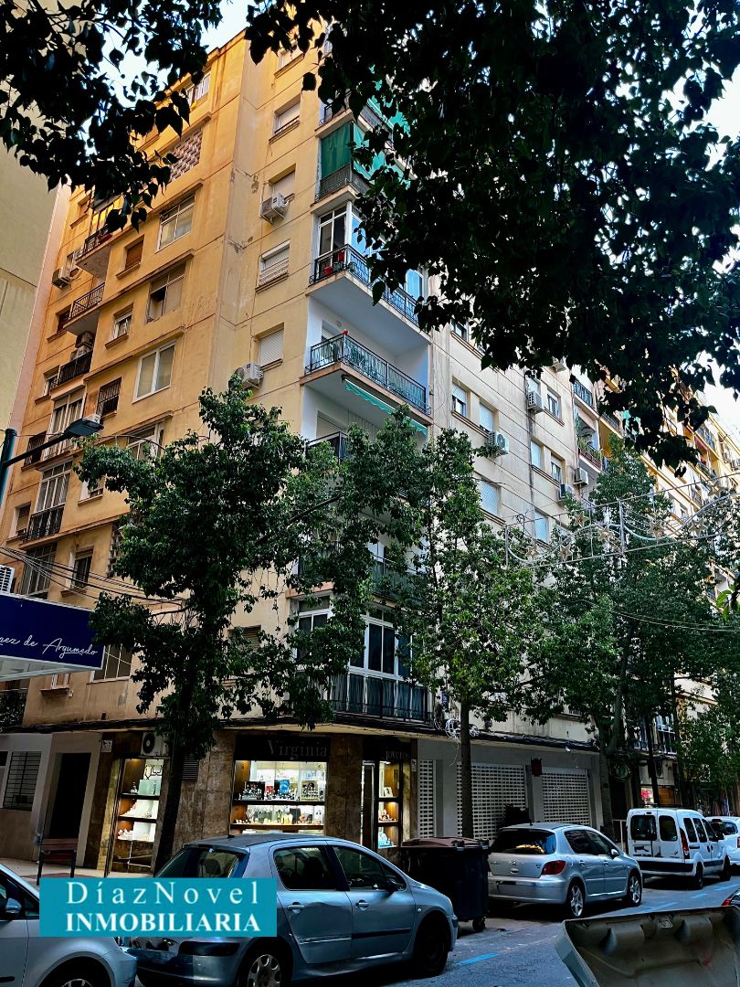 Vista exterior de Piso en venta en Málaga Capital con Aire acondicionado