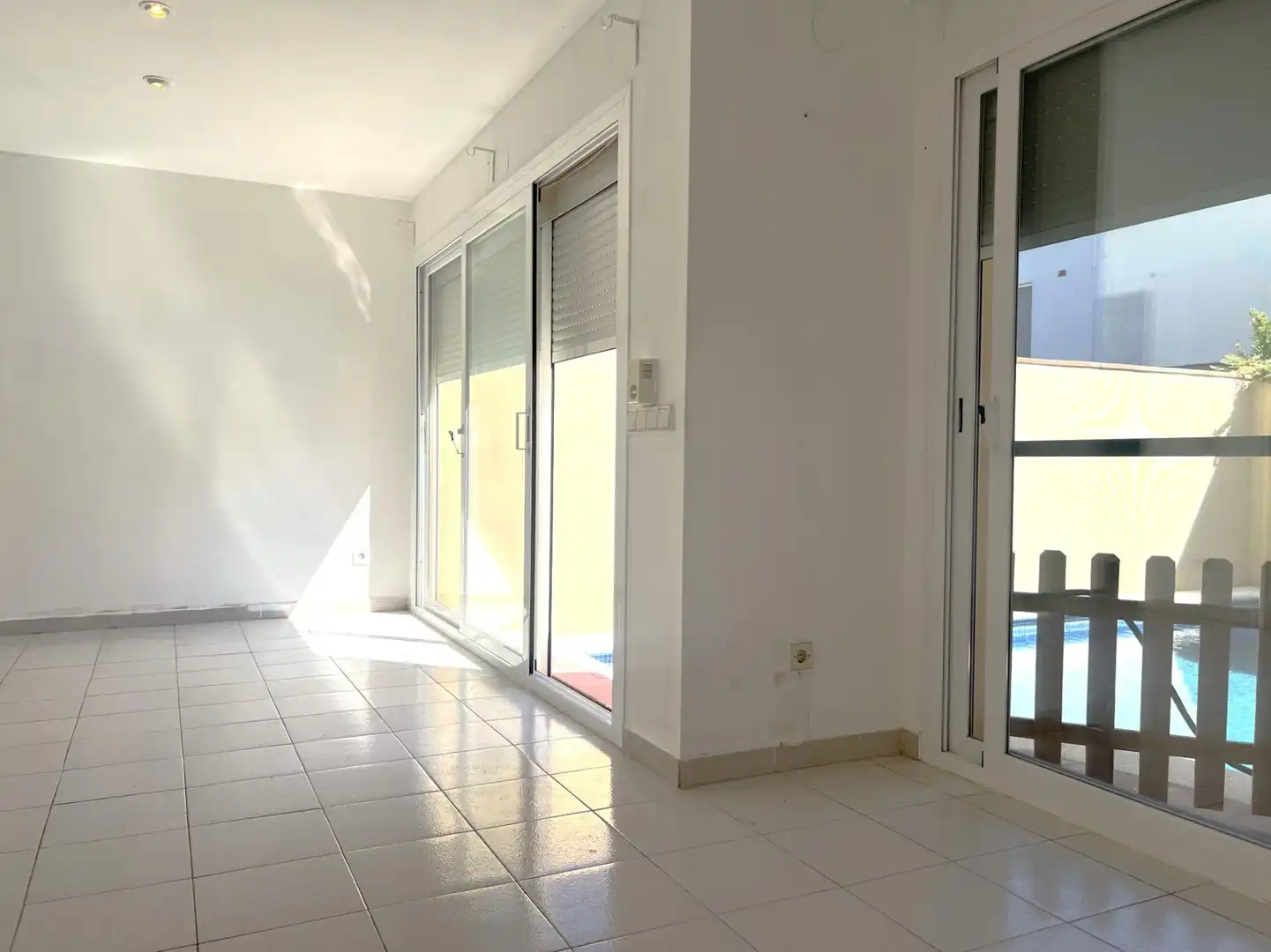 Terraza de Casa adosada en venta en Sant Pere Pescador con Aire acondicionado, Calefacción y Terraza