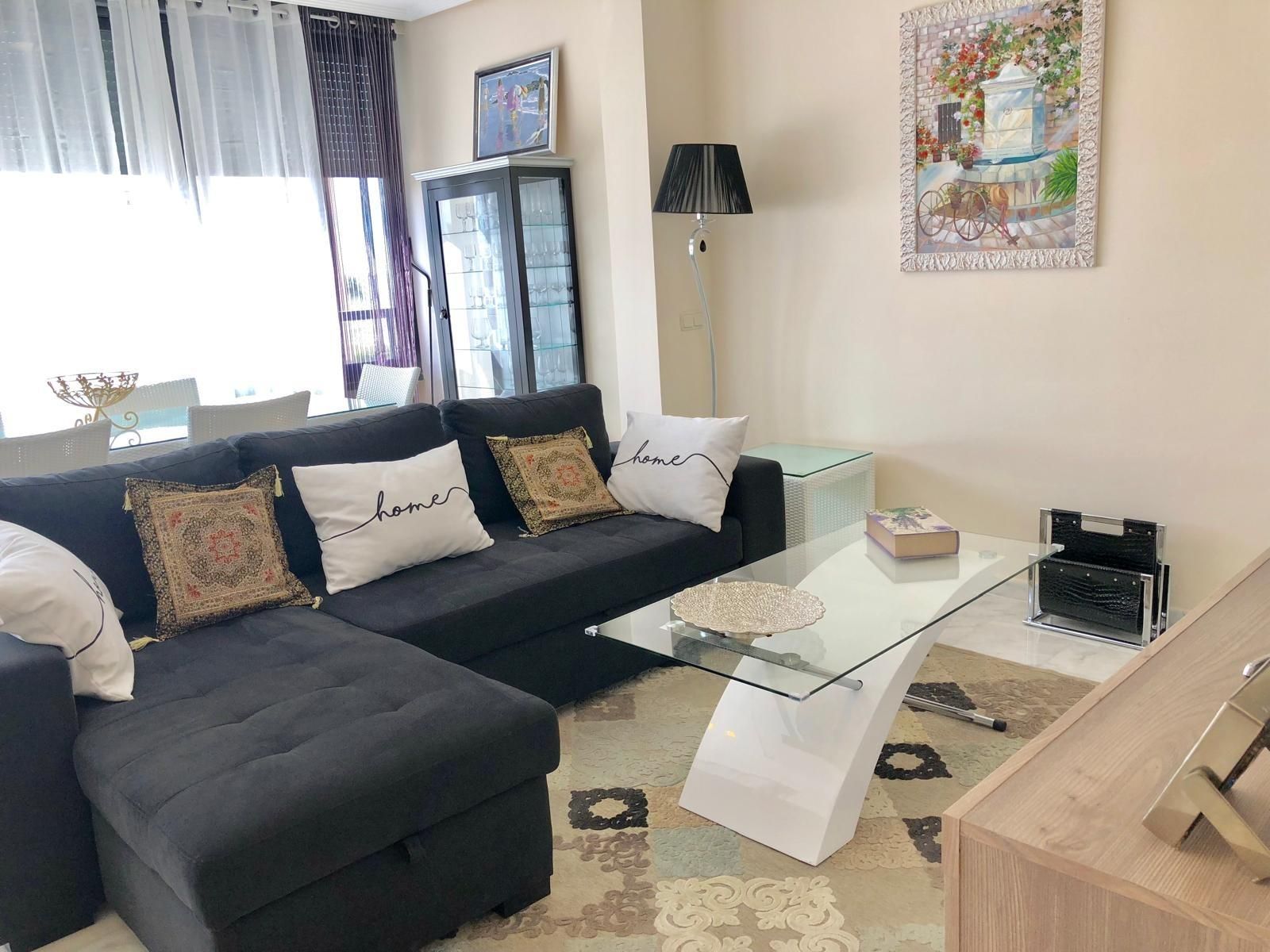 Sala de estar de Piso en venta en Benidorm con Calefacción, Jardín privado y Parquet