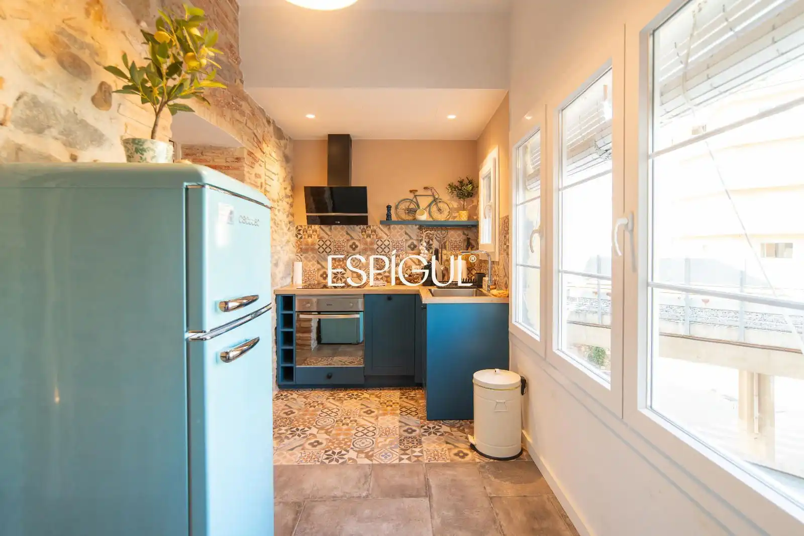 Küche von Wohnung zum Verkauf in Girona mit Klimaanlage, Heizung und Terrasse