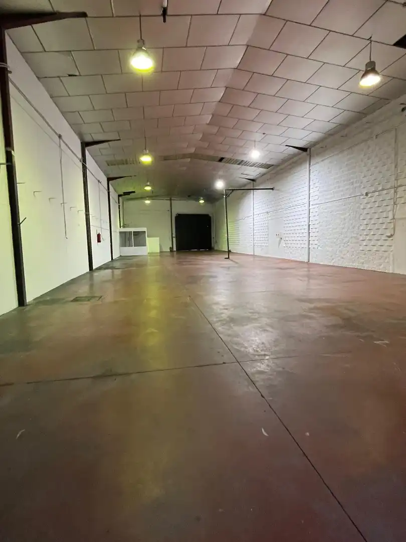 Industrial building for sale in La Motilla - Fuente del Rey, imagen 3