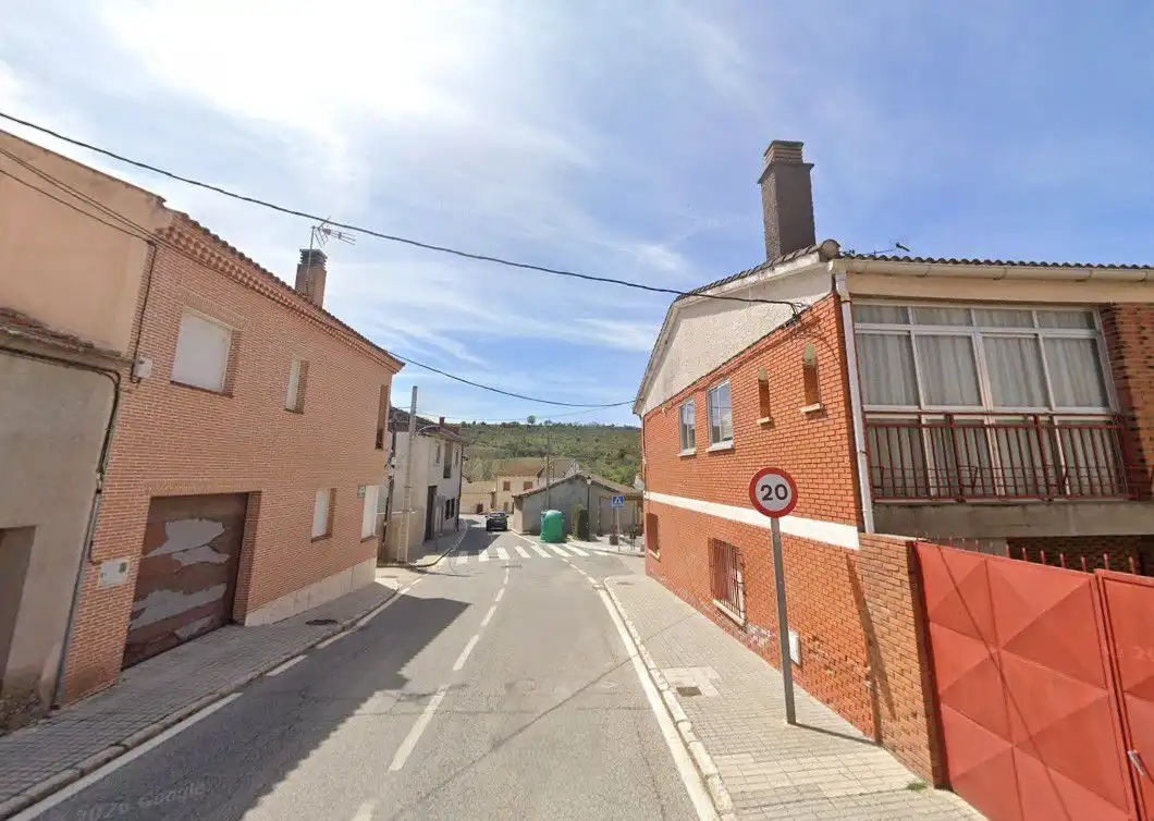 Exterior view of Garage for sale in Valdepiélagos