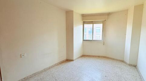 Foto 4 de Apartament en venda a Calle Cadiz, 57, Flores de Sil - La Placa, Ponferrada