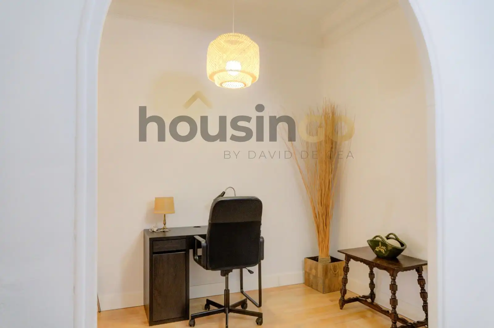 Living room of Flat for rent in Madrid  with Air Conditioner, Heating and Furnished