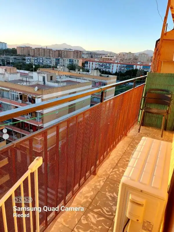 Terrassa de Pis en venda en Alicante / Alacant amb Aire condicionat, Calefacció i Moblat