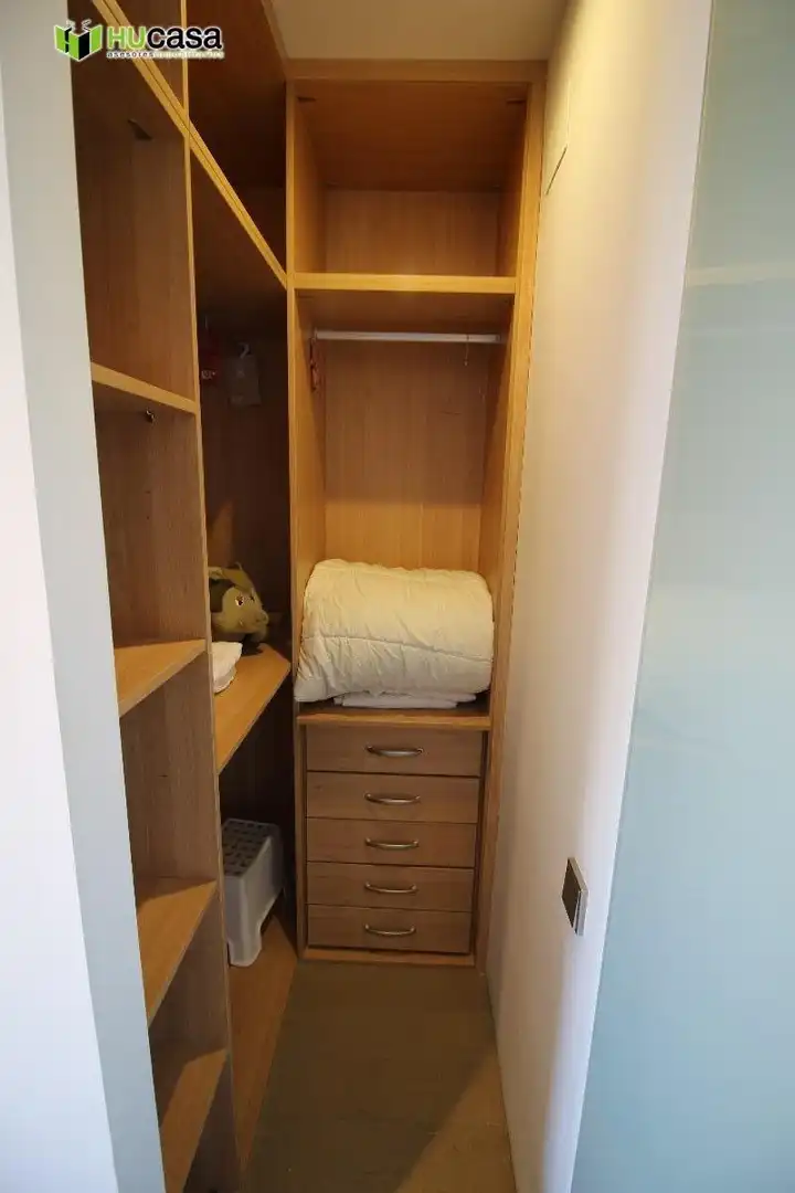 Bedroom of Flat for sale in Toledo  with Air Conditioner, Heating and Balcony