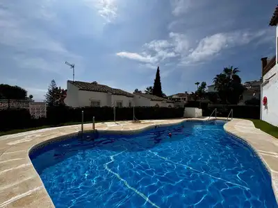 Maison mitoyenne avec piscine à vendre à Riviera del Sol