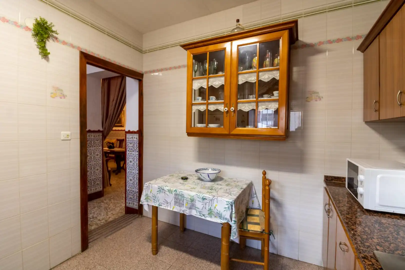 Cuina de Casa o xalet en venda en Alhama de Almería amb Terrassa, Moblat i Alarma