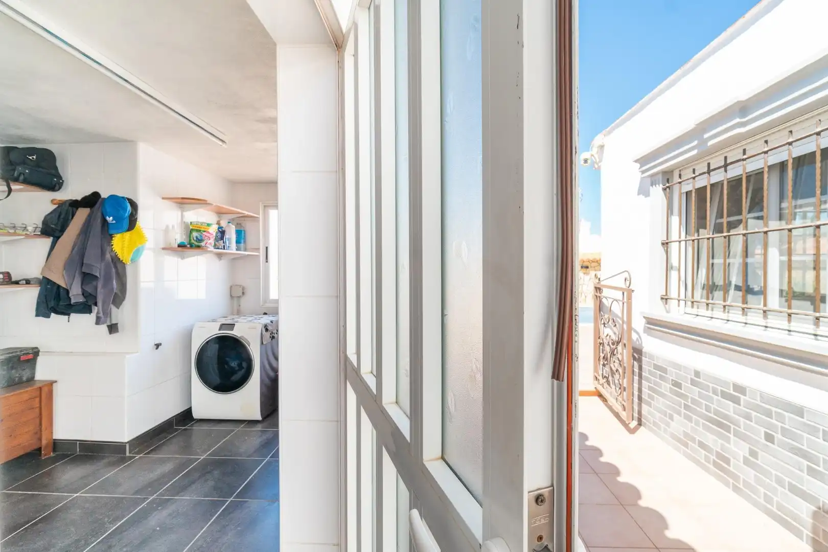 Terrassa de Casa o xalet en venda en Torrevieja amb Aire condicionat, Calefacció i Jardí privat