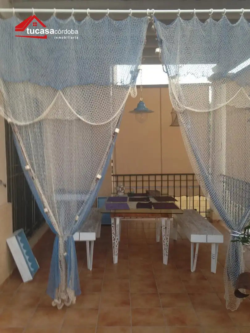Houses for sale in Córdoba  with Air Conditioner and Swimming Pool