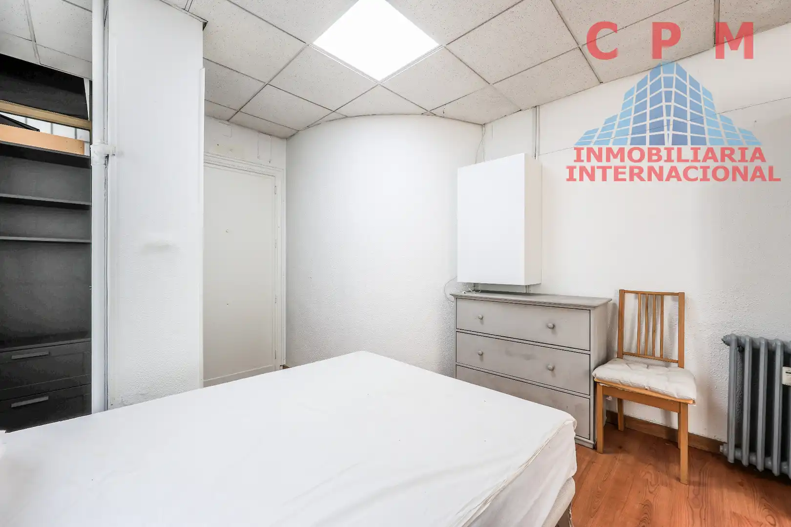 Schlafzimmer von Wohnung zur Miete in Madrid mit Klimaanlage, Heizung und Parkett