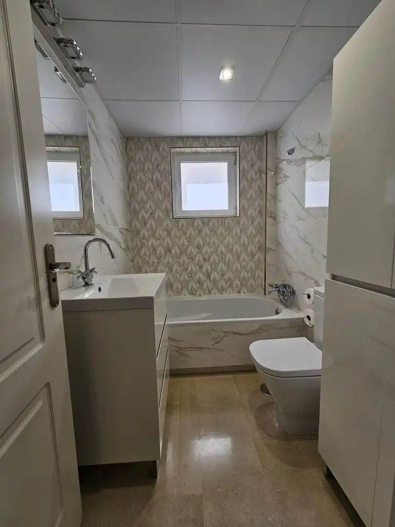 Bathroom of Flat for rent in Mijas  with Terrace, Balcony and Community pool