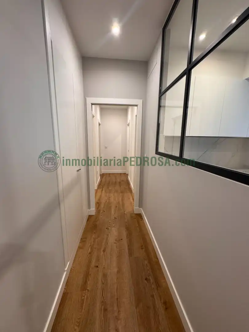 Wohnung zur Miete in BENITO CORBAL, Zona de Plaza de Barcelos