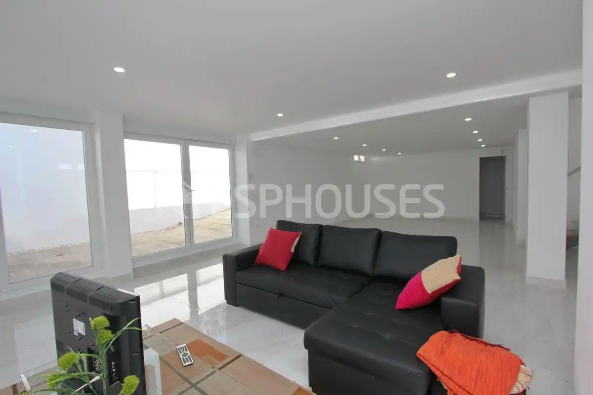 Casa con balcone in vendita a Coloma, imagen 9