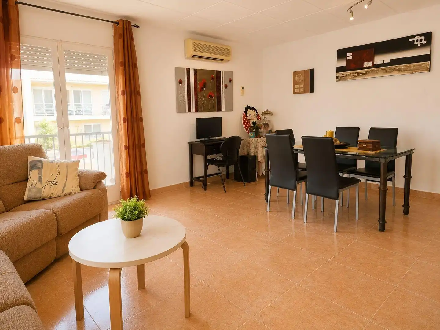 Apartment with terrace for sale in Carrer CAMBRILS, imagen 5