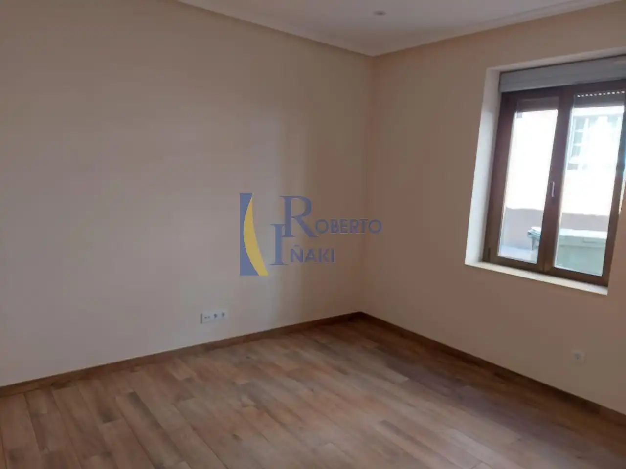 Casa con jardín en venta en Valencia de Don Juan, imagen 3