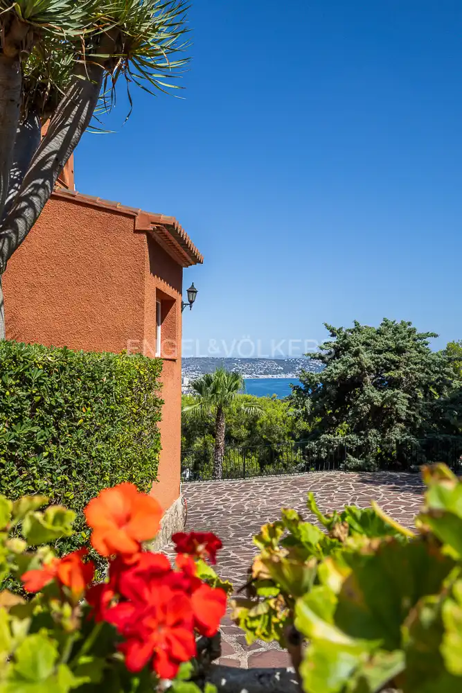 Außenansicht von Haus oder Chalet zur Miete in Jávea / Xàbia mit Klimaanlage, Heizung und Privatgarten