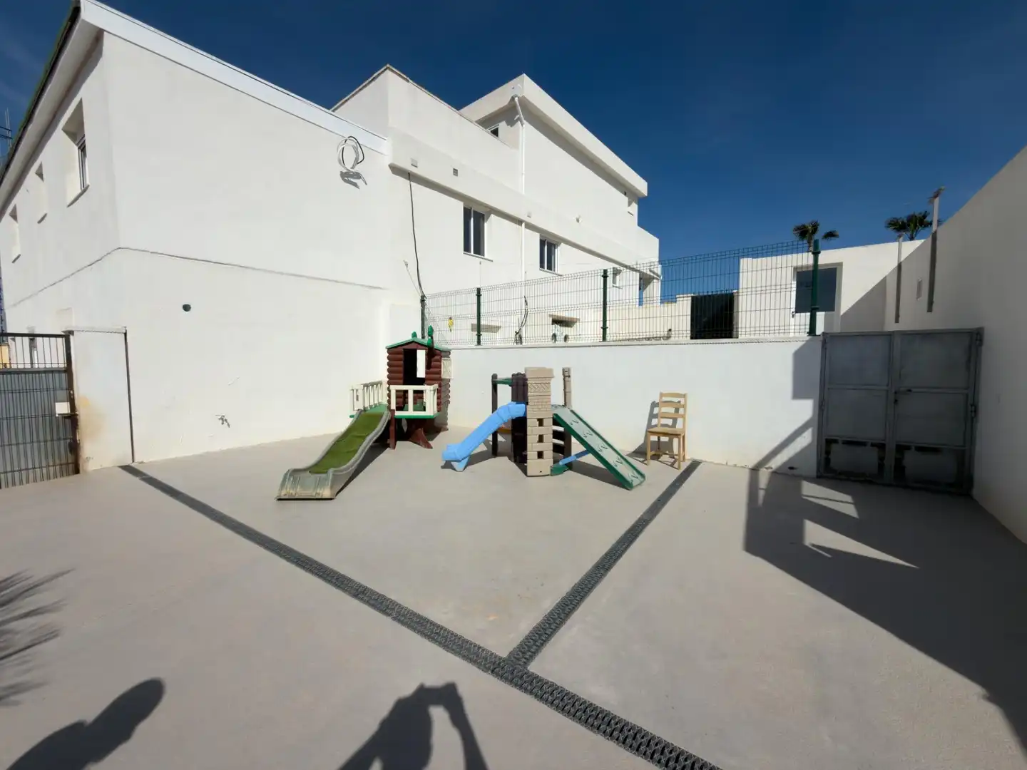 Terrassa de Casa o xalet en venda en Los Montesinos amb Aire condicionat, Calefacció i Jardí privat