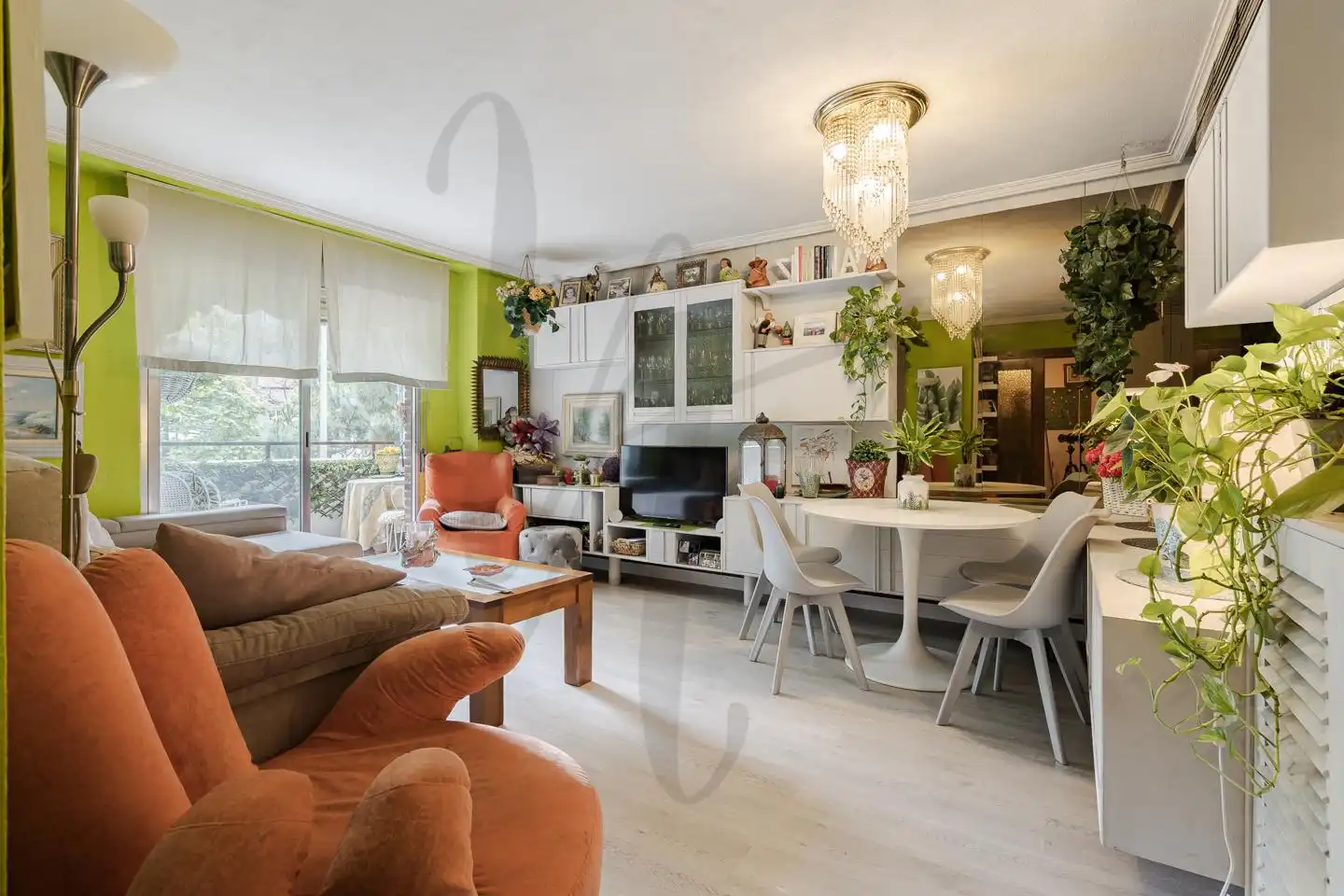 Living room of Flat for sale in San Sebastián de los Reyes  with Heating, Parquet flooring and Terrace