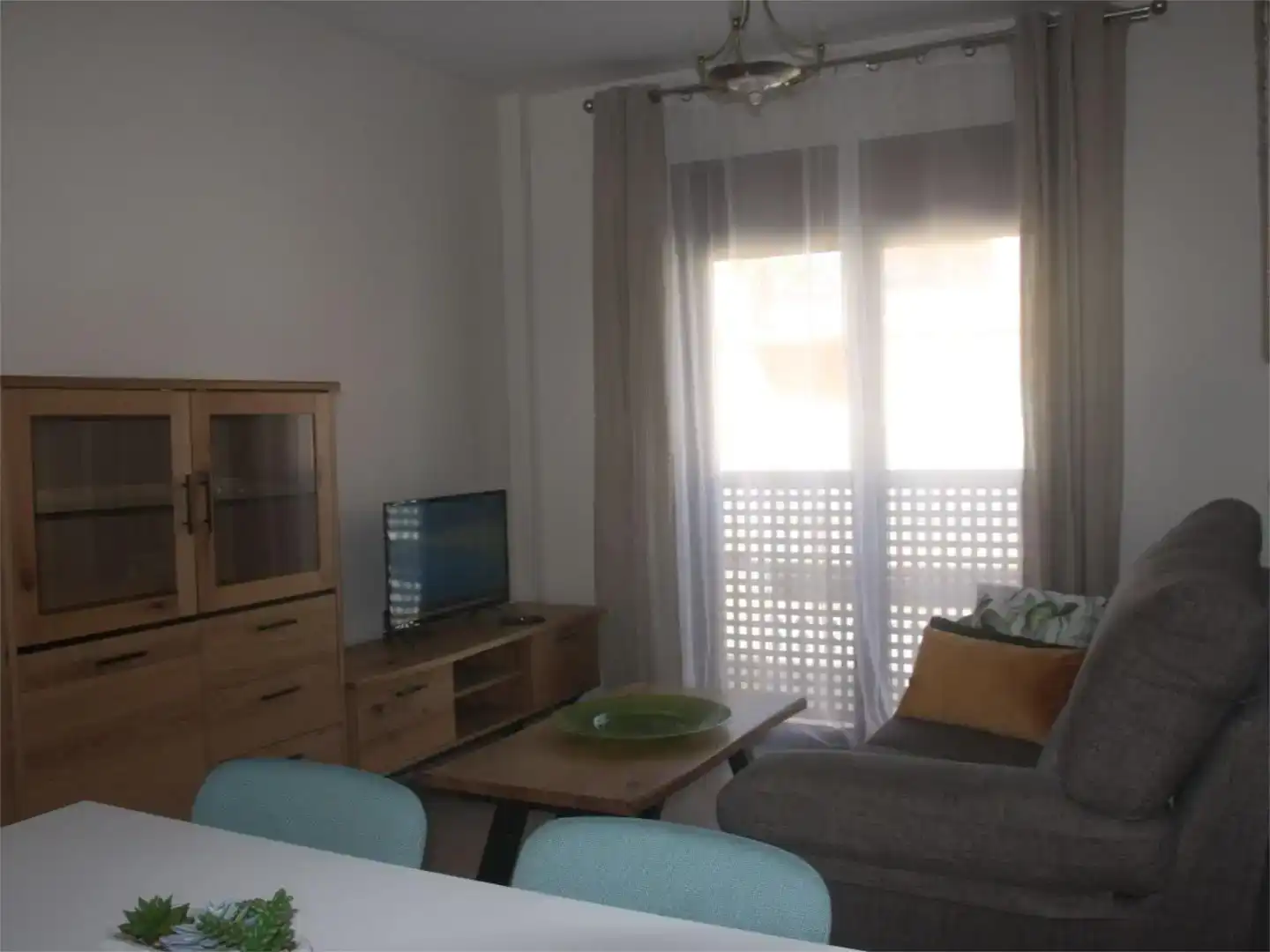 Sala d'estar de Pis en venda en Algeciras amb Balcó