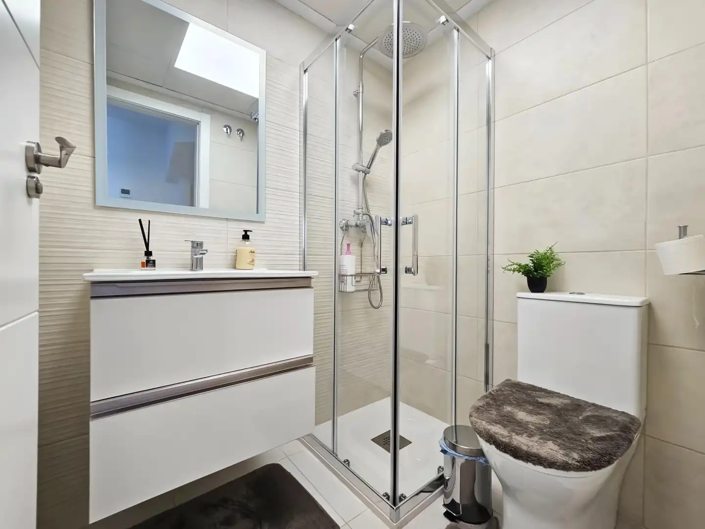 Bathroom of Houses for rent in Santa Pola  with Air Conditioner, Heating and Private garden