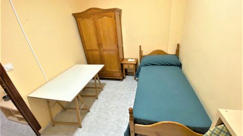 Photo 4 of Flat for rent in Reyes Huertas, Centro, Cáceres Capital