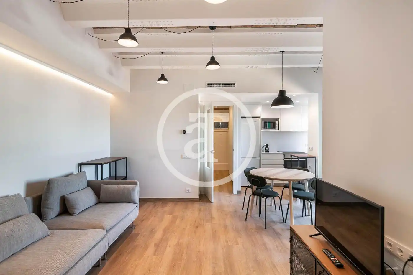 Sala d'estar de Pis de lloguer en  Barcelona Capital amb Aire condicionat, Calefacció i Moblat
