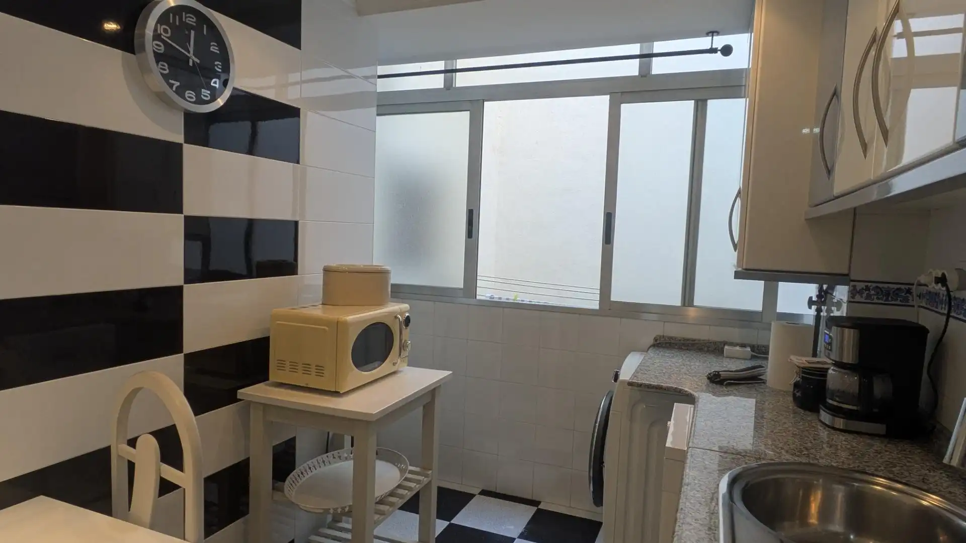 Kitchen of Flat for rent in Valencia  with Air Conditioner