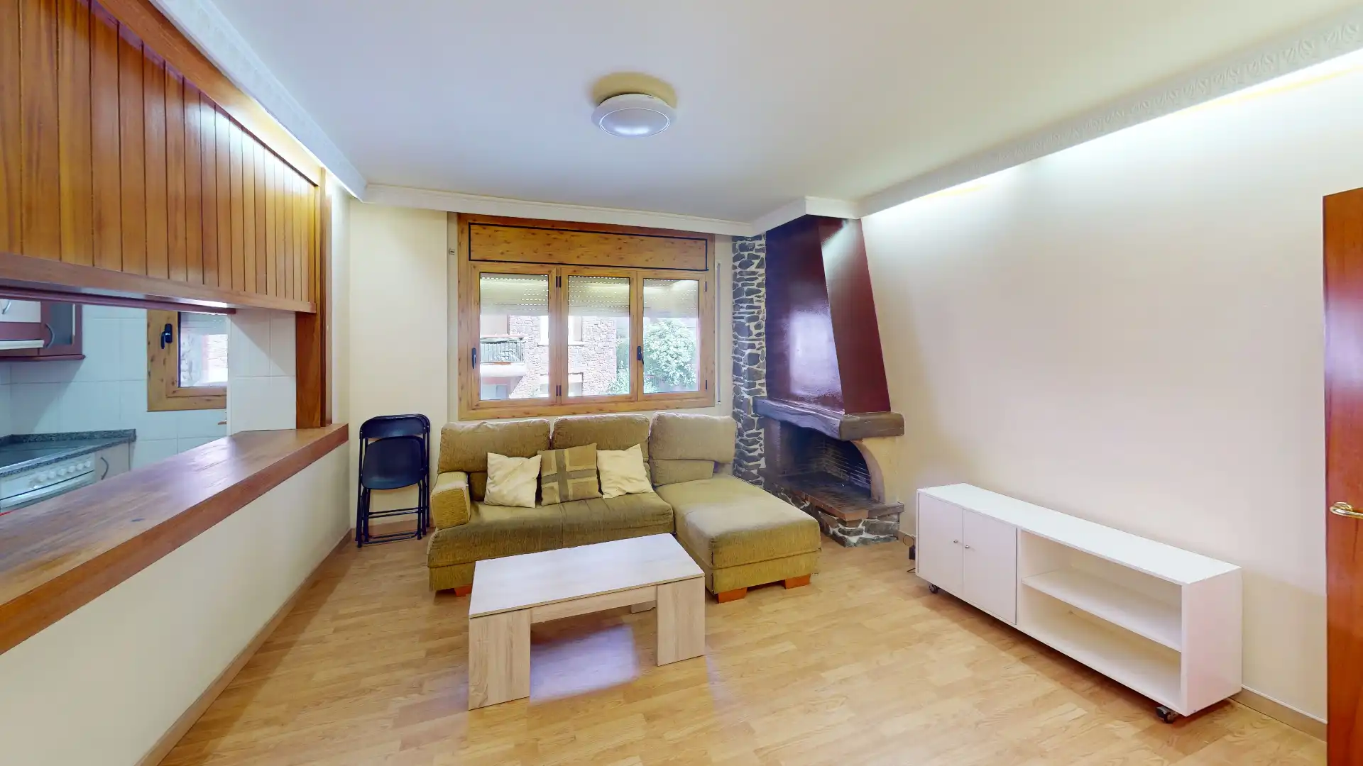 Sala de estar de Apartamento en venta en La Massana con Calefacción, Amueblado y Horno