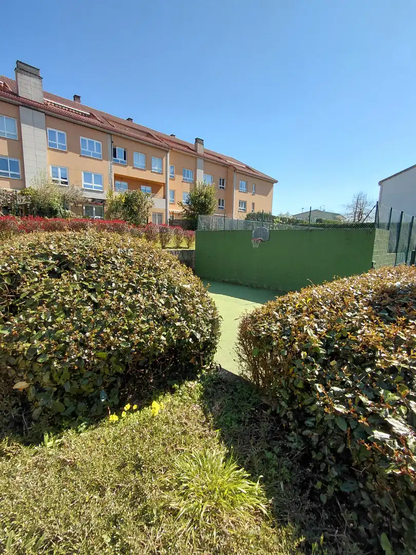 Garden of Flat for sale in Oleiros  with Heating, Private garden and Parquet flooring