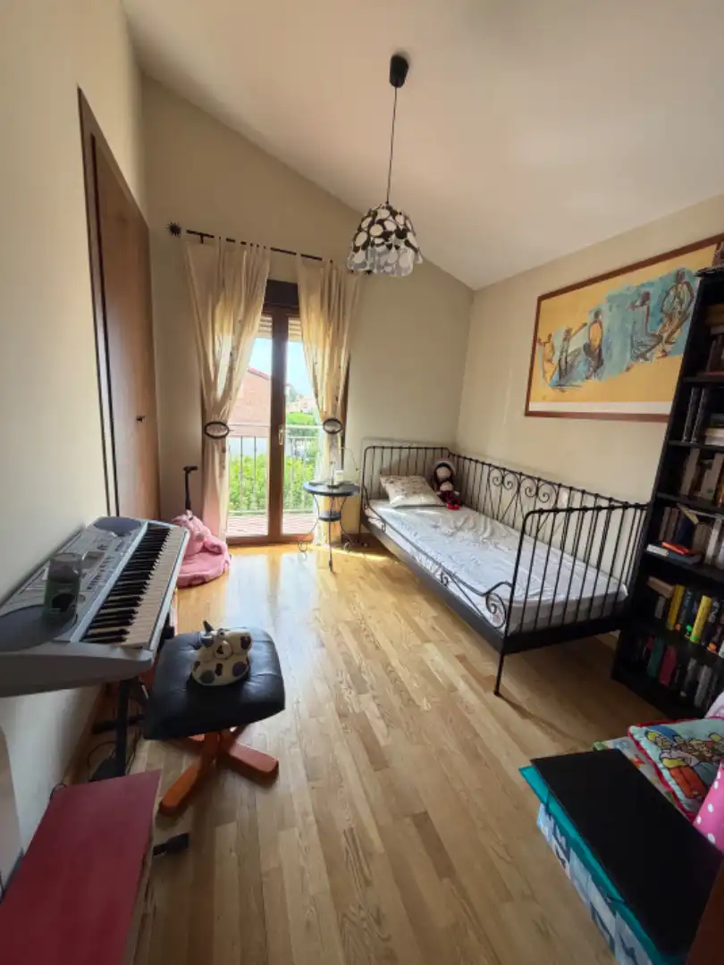 Habitación de Casa adosada en venta en Valverde del Majano con Calefacción, Jardín privado y Horno