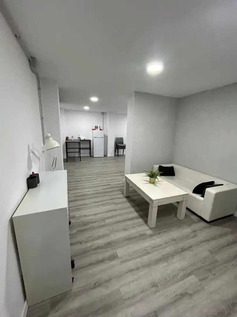 Business premises for sale in Calle Legión Española, imagen 8