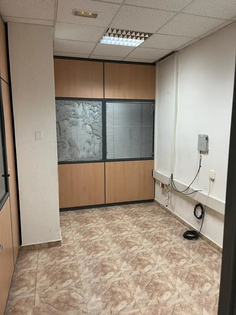 Büro zum Verkauf in Calle de Valentín Beato, imagen 9