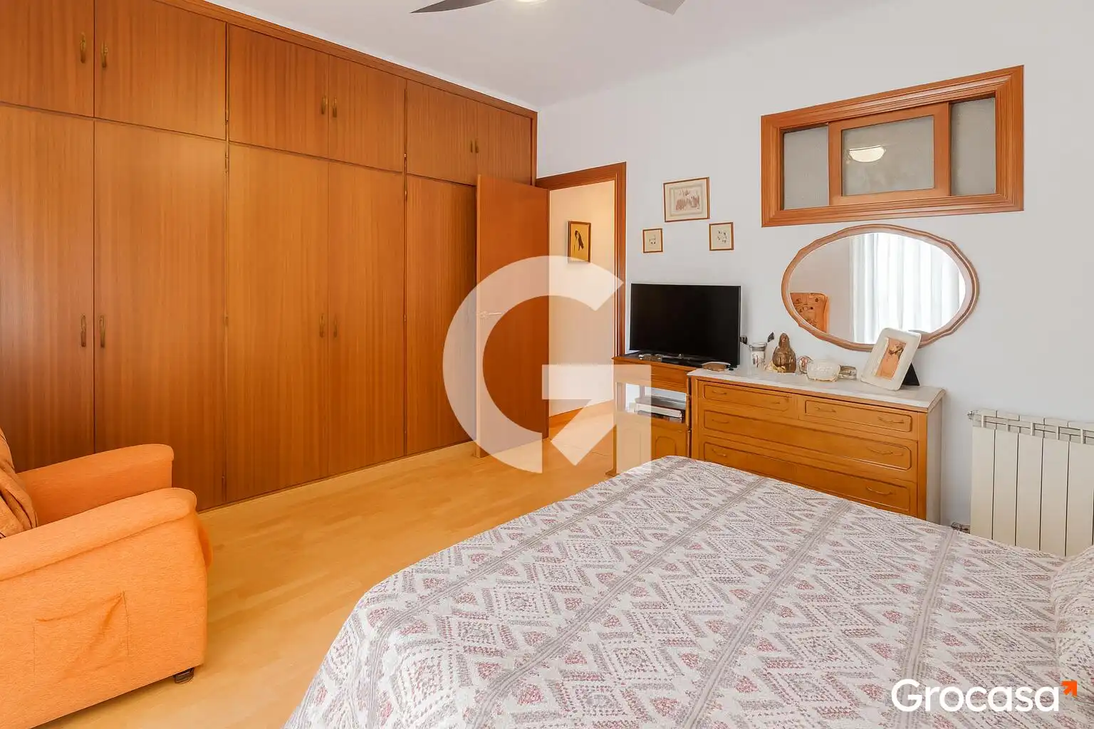 Schlafzimmer von Maisonette zum Verkauf in Vilanova i la Geltrú mit Klimaanlage, Heizung und Terrasse