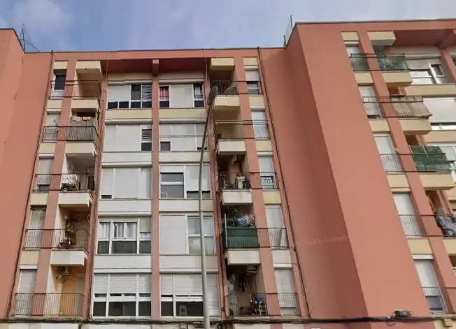 Vista exterior de Piso en venta en Salt