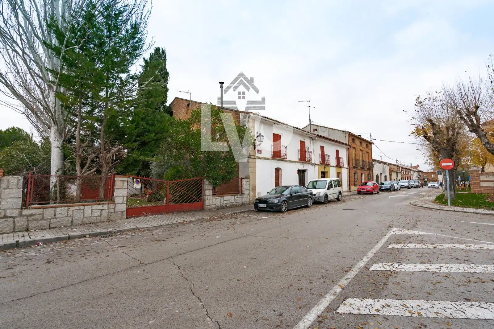 Außenansicht von Haus oder Chalet zum Verkauf in Valdetorres de Jarama mit Heizung, Privatgarten und Terrasse